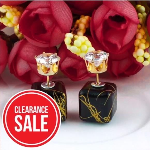 Jewelry - 🆑10/$25🆑𝗖𝗟𝗘𝗔𝗥𝗔𝗡𝗖𝗘 Crystal Marble Simple Earrings NEW